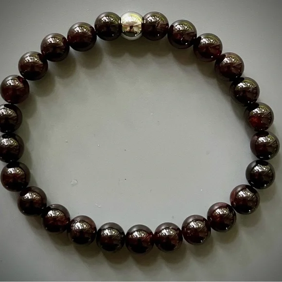 Deep Red Garnet January Birthstone Handcrafted Bead Bracelet - Picture 2 of 6